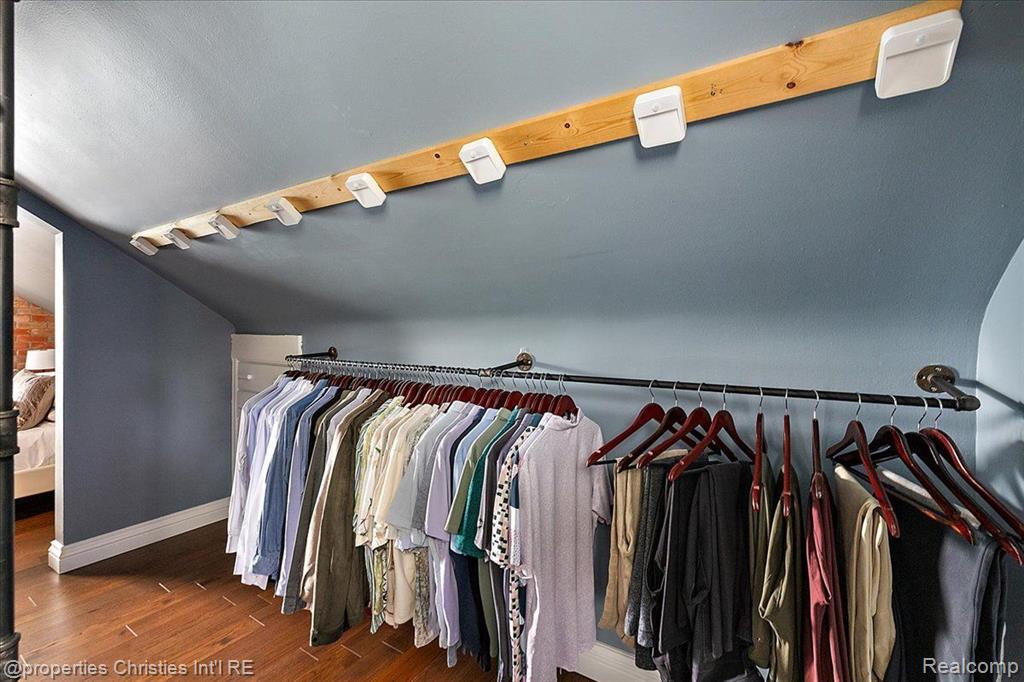 1573 Columbia Road Berkley, MI 48072 - Photo 20 of 38