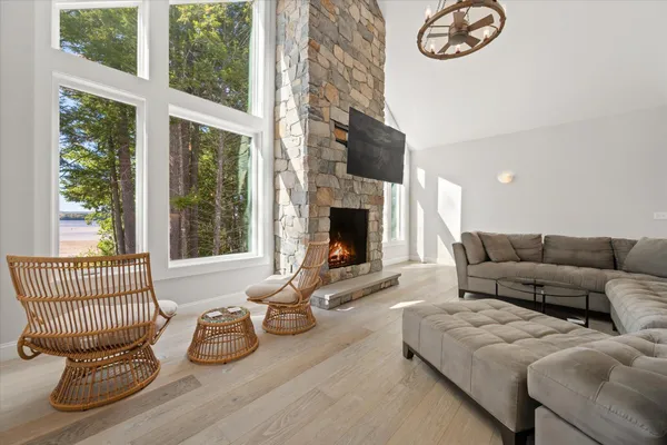 $1,299,000 | 90 Bluejay Lane, Ellsworth, ME 04605