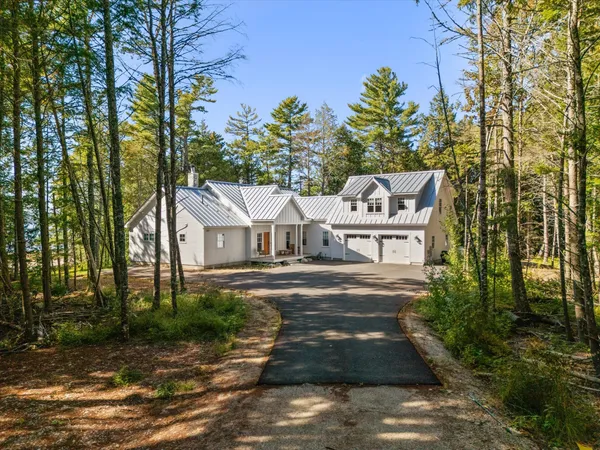 $1,299,000 | 90 Bluejay Lane, Ellsworth, ME 04605