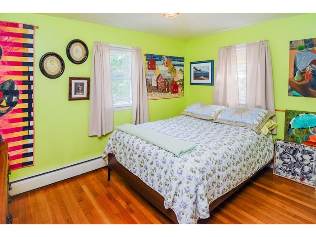 43 Union Road Stratham, NH 03885 - Photo 14 of 25
