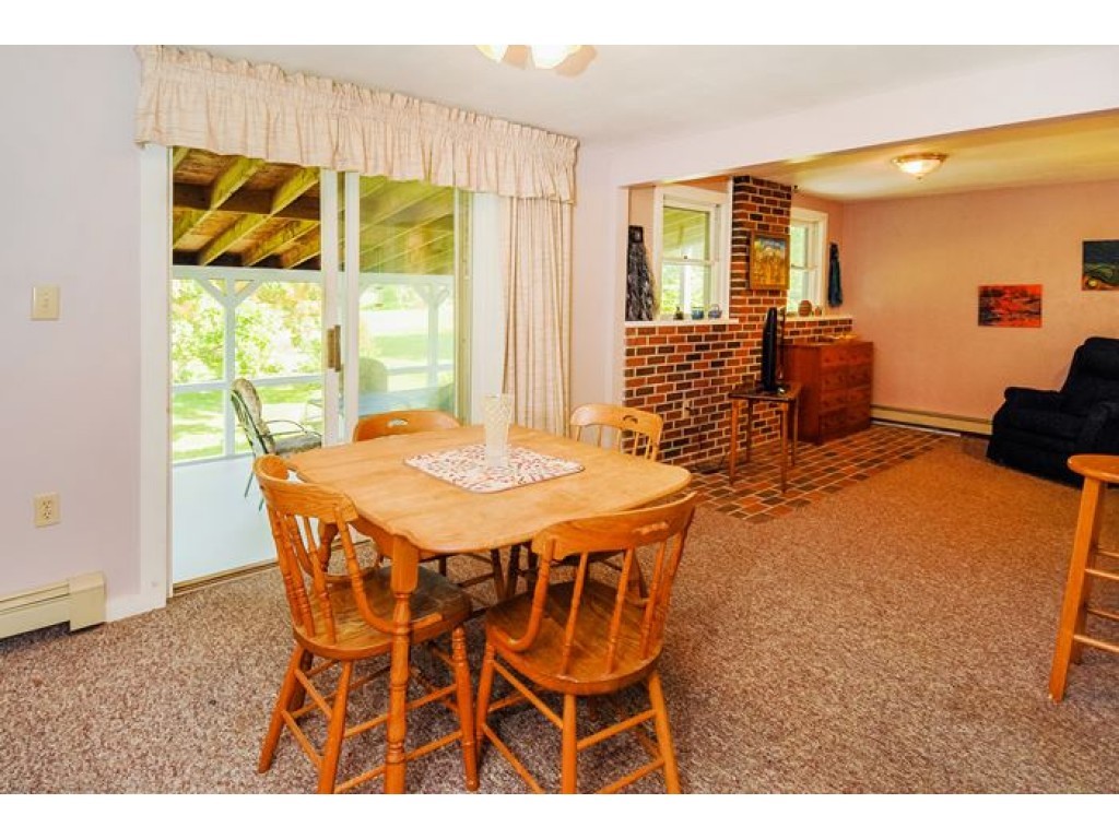43 Union Road Stratham, NH 03885 - Photo 8 of 25