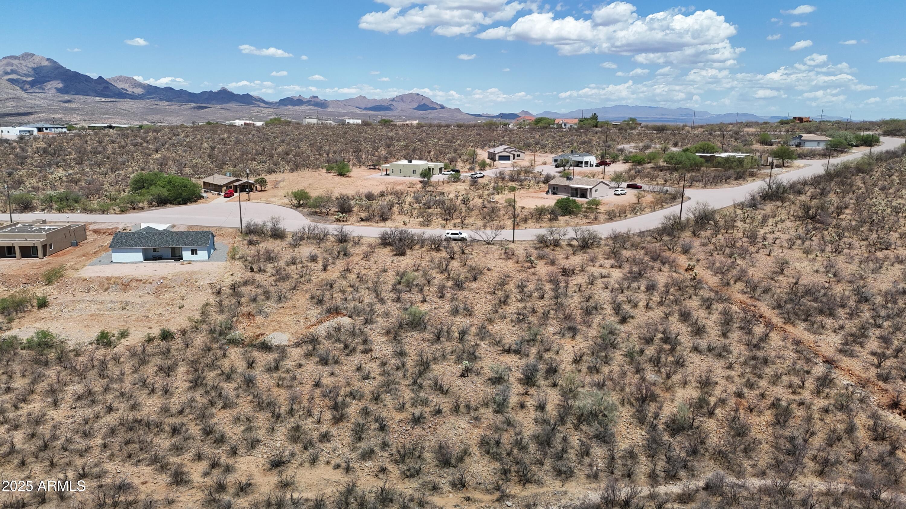 1827 Camino Lebanon, Unit 6 Rio Rico, AZ 85648 - Photo 3 of 6