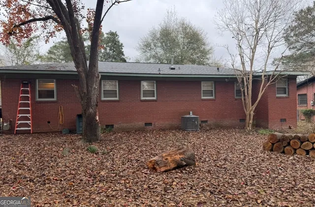 a view of outdoor space with trees