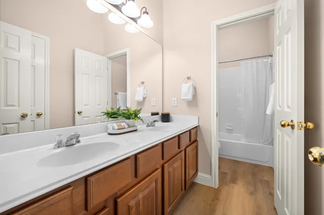 $580,000 | 3829 Octavia Lane, Round Rock, TX 78681