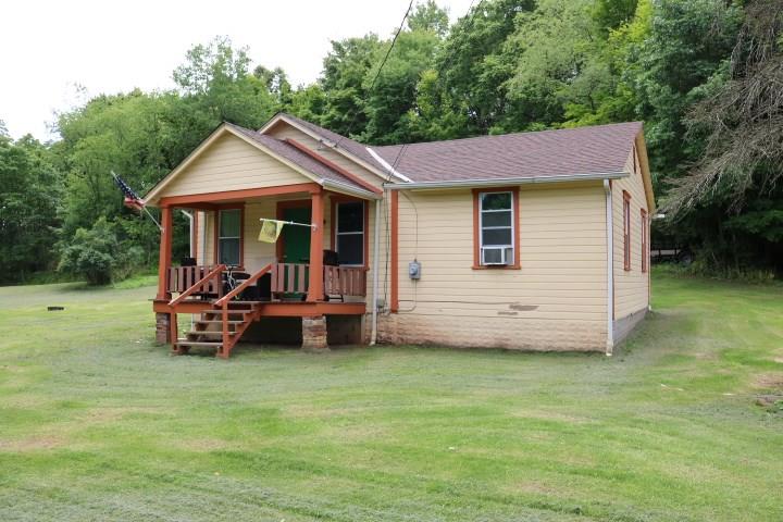 273 Bethel Church Road Vandergrift, PA 15690 - Photo 2 of 7 Gallery Image 2