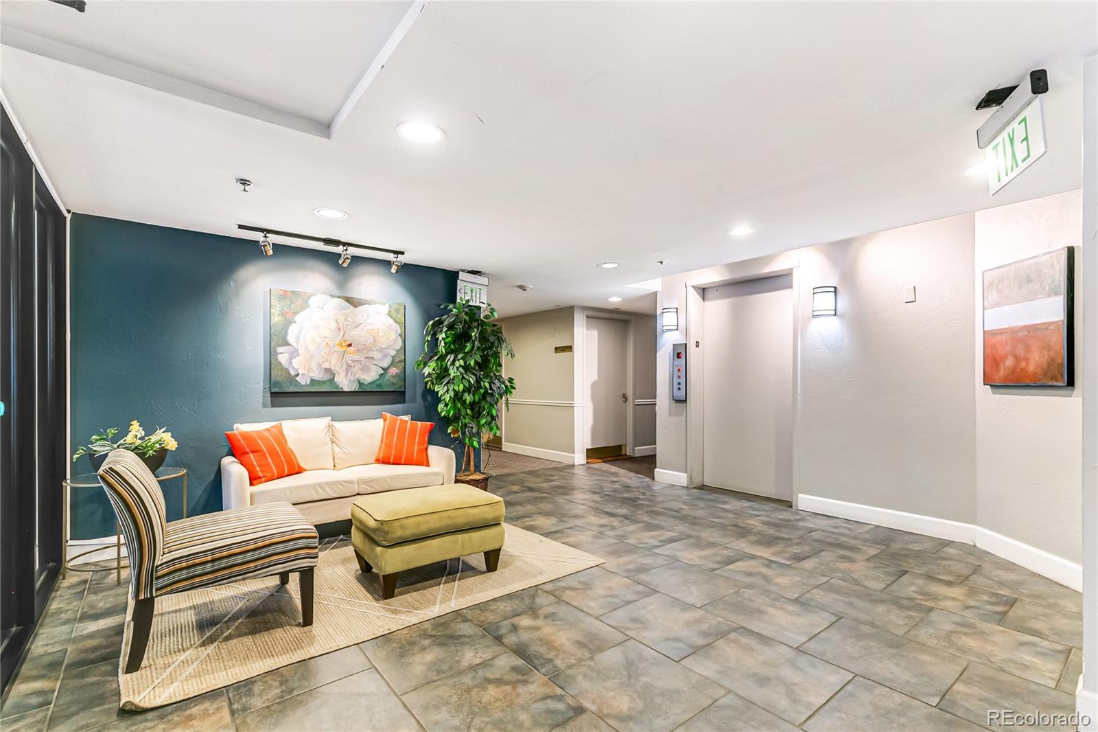 350 Detroit Street, Unit 413 Denver, CO 80206 - Photo 22 of 25 a outdoor space with furniture