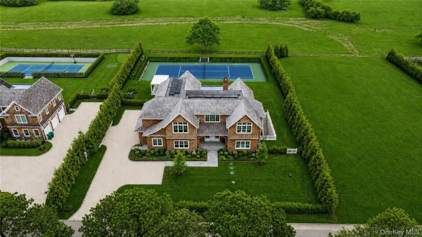 $15,995,000 | 460 Edge Of Woods Road, Water Mill, NY 11976