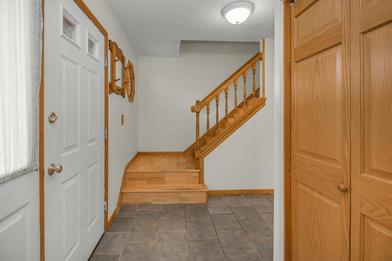 14130 Dearborn Path Rosemount, MN 55068 - Photo 3 of 24
