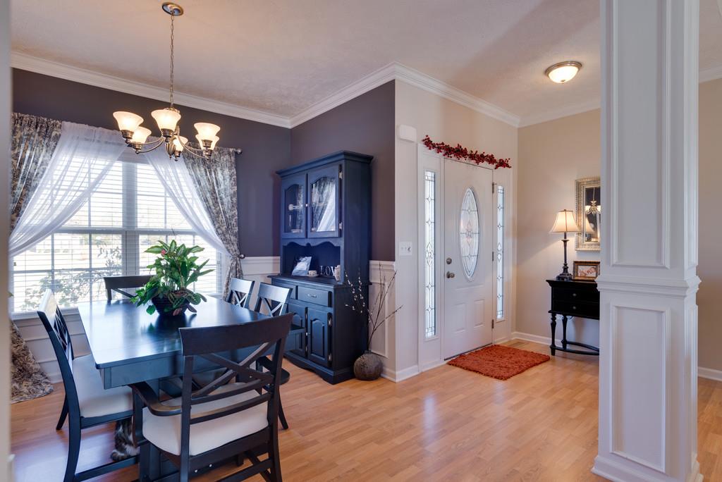 4498 Dean Road Chapel Hill, TN 37034 - Photo 10 of 30 Foyer Area