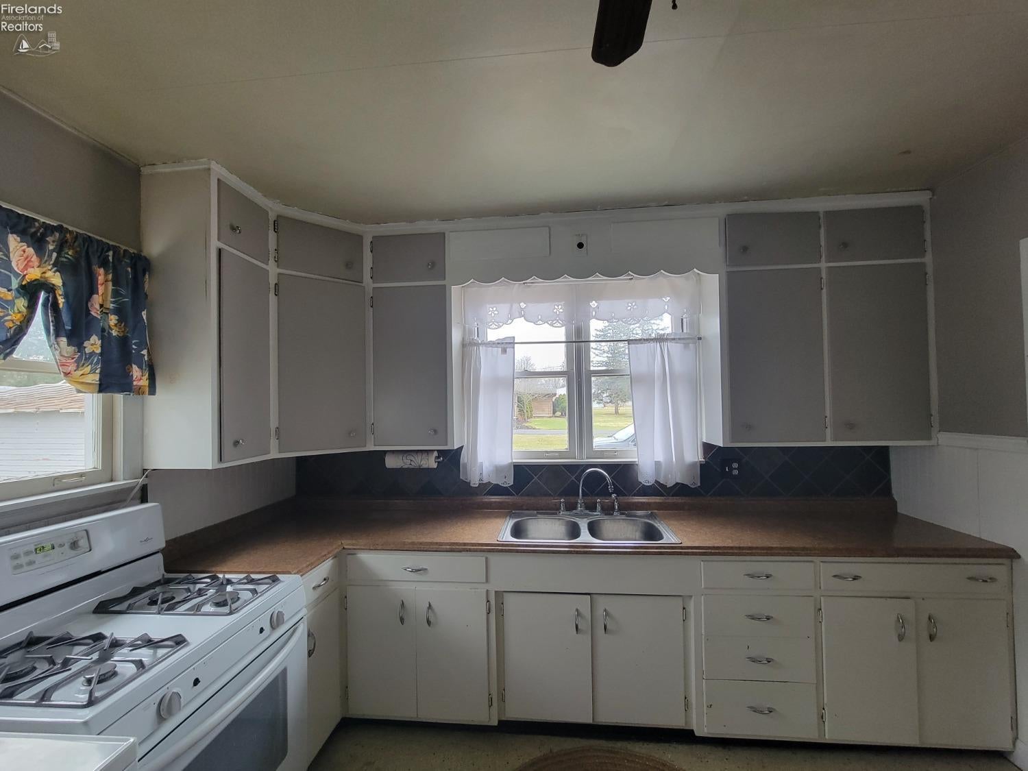 28 North Old State Road Norwalk, OH 44857 - Photo 2 of 12 Gallery Image 2