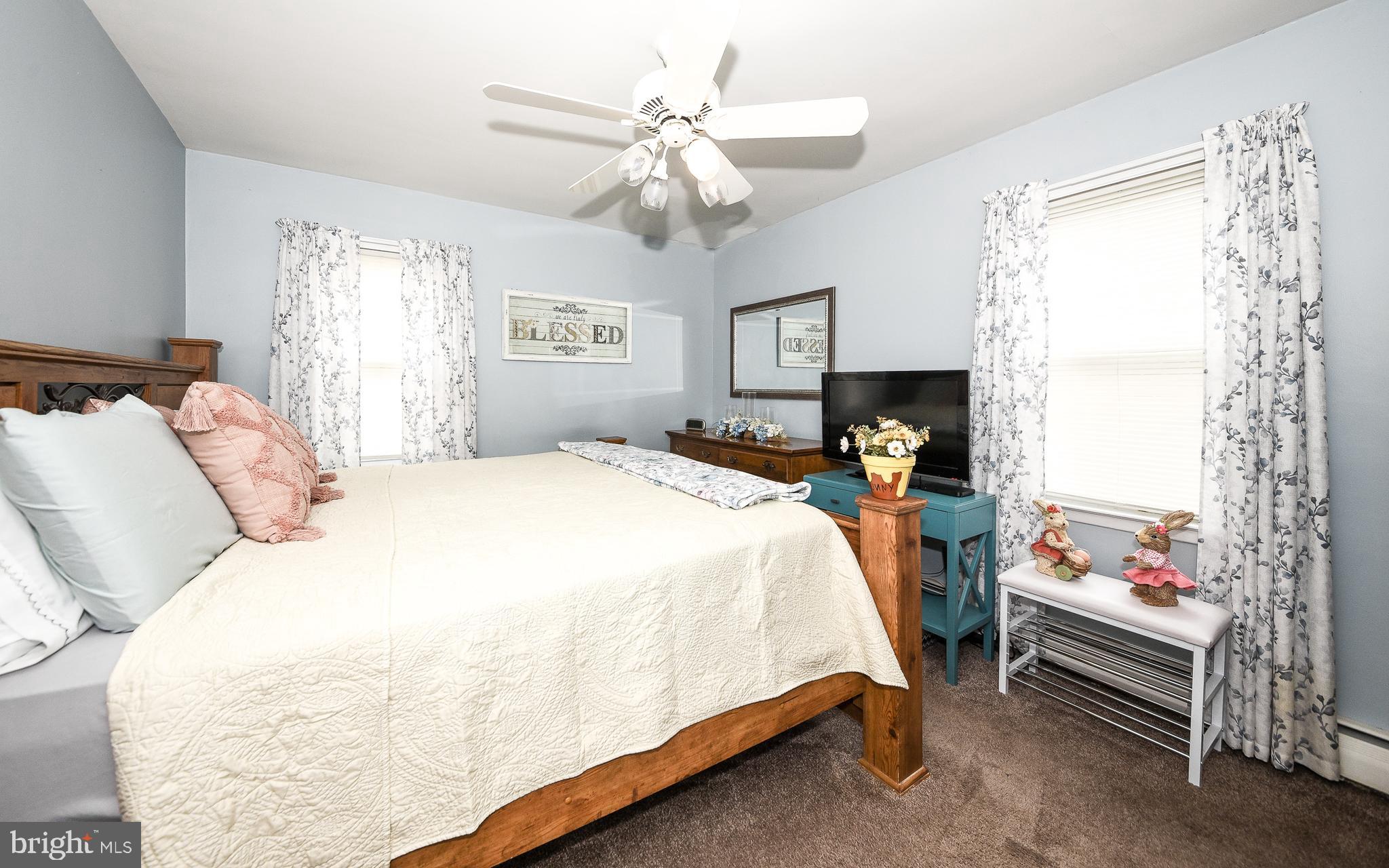 9032 Cloverly Road Philadelphia, PA 19136 - Photo 13 of 34 Gallery Image 13