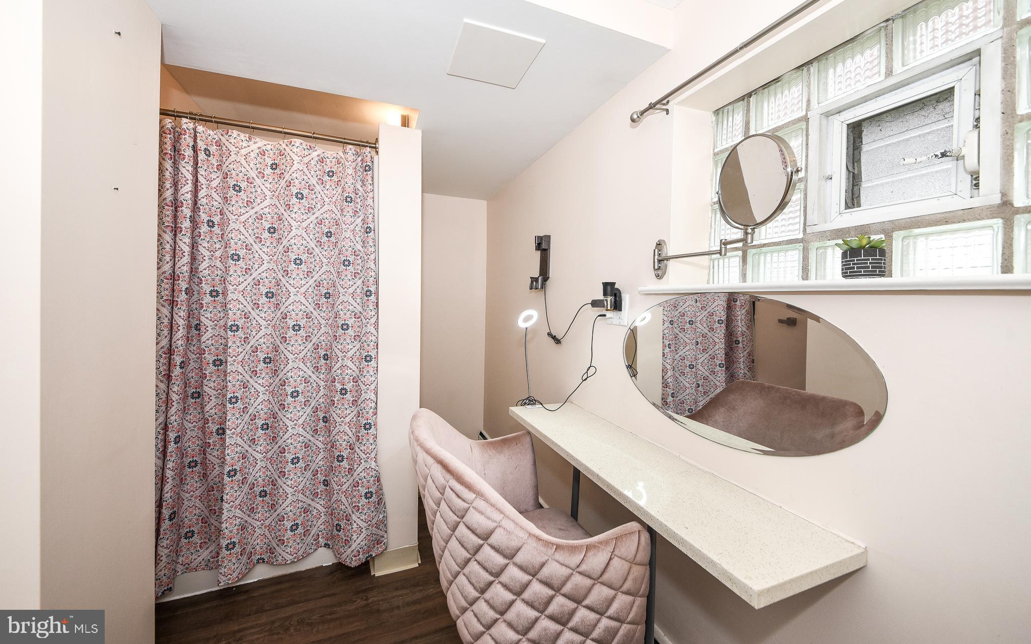 9032 Cloverly Road Philadelphia, PA 19136 - Photo 24 of 34 Gallery Image 24