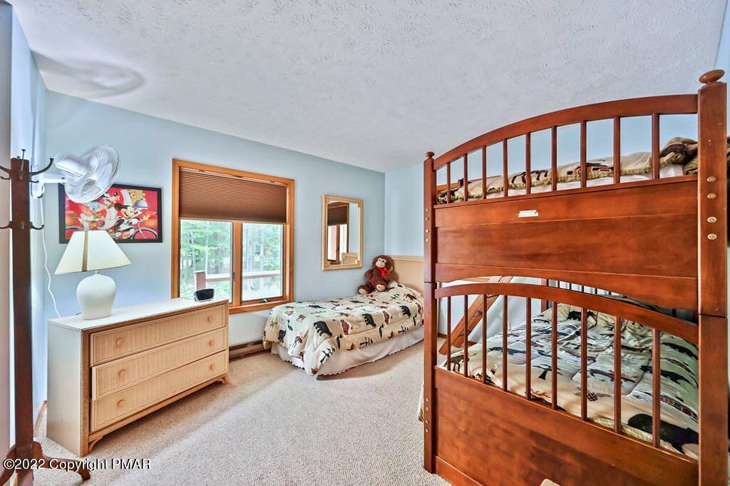 175 Cumberland Road Pocono Pines, PA 18350 - Photo 21 of 49 175 Cumberland Rd 21