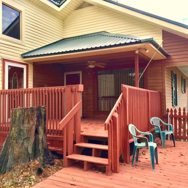722 St Clair Road Breaux Bridge, LA 70517 - Photo 14 of 20 St Clair Deck 3