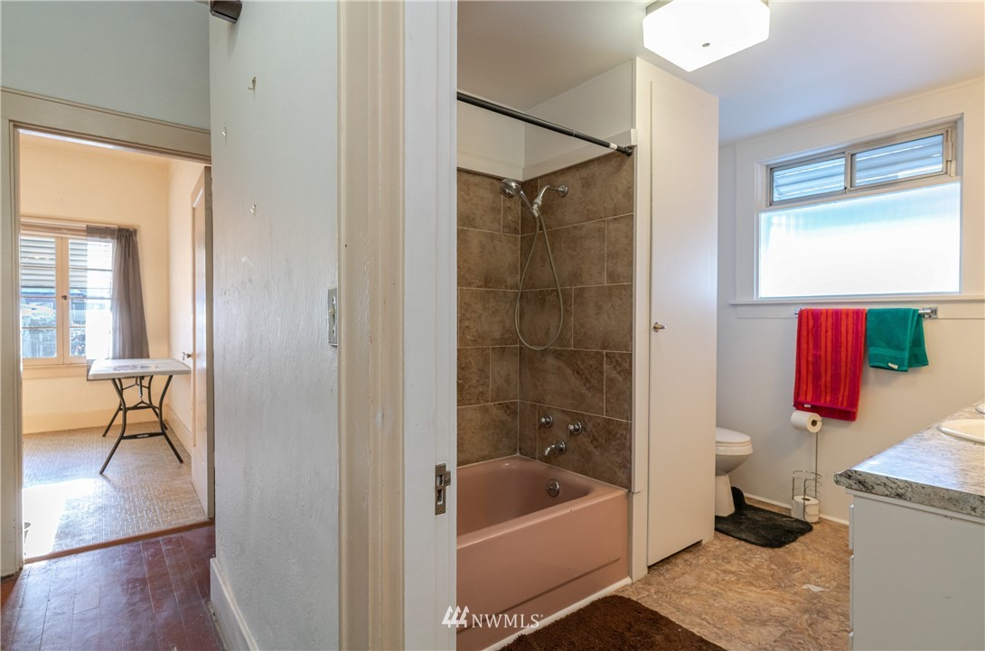 1107 Washington Street Wenatchee, WA 98801 - Photo 19 of 38