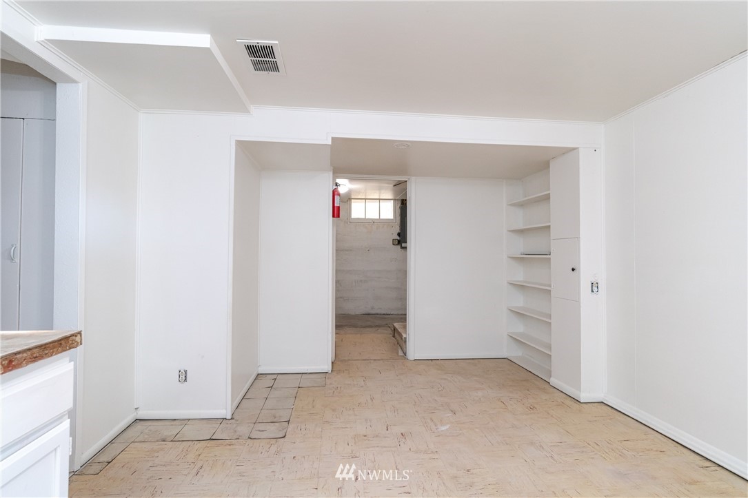 1107 Washington Street Wenatchee, WA 98801 - Photo 24 of 38