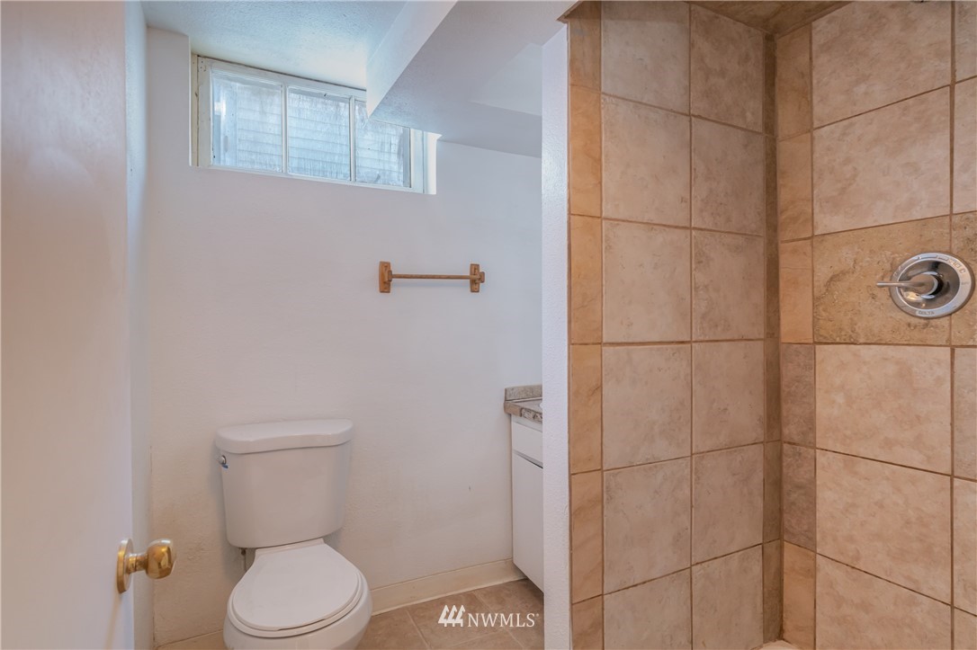 1107 Washington Street Wenatchee, WA 98801 - Photo 28 of 38