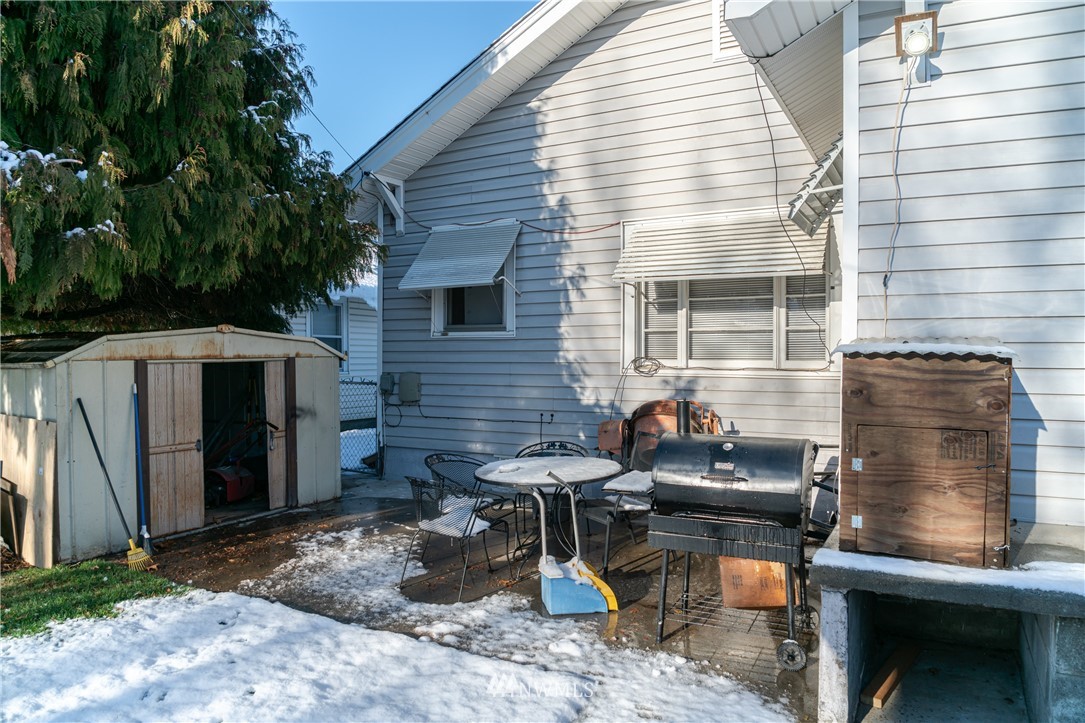 1107 Washington Street Wenatchee, WA 98801 - Photo 31 of 38