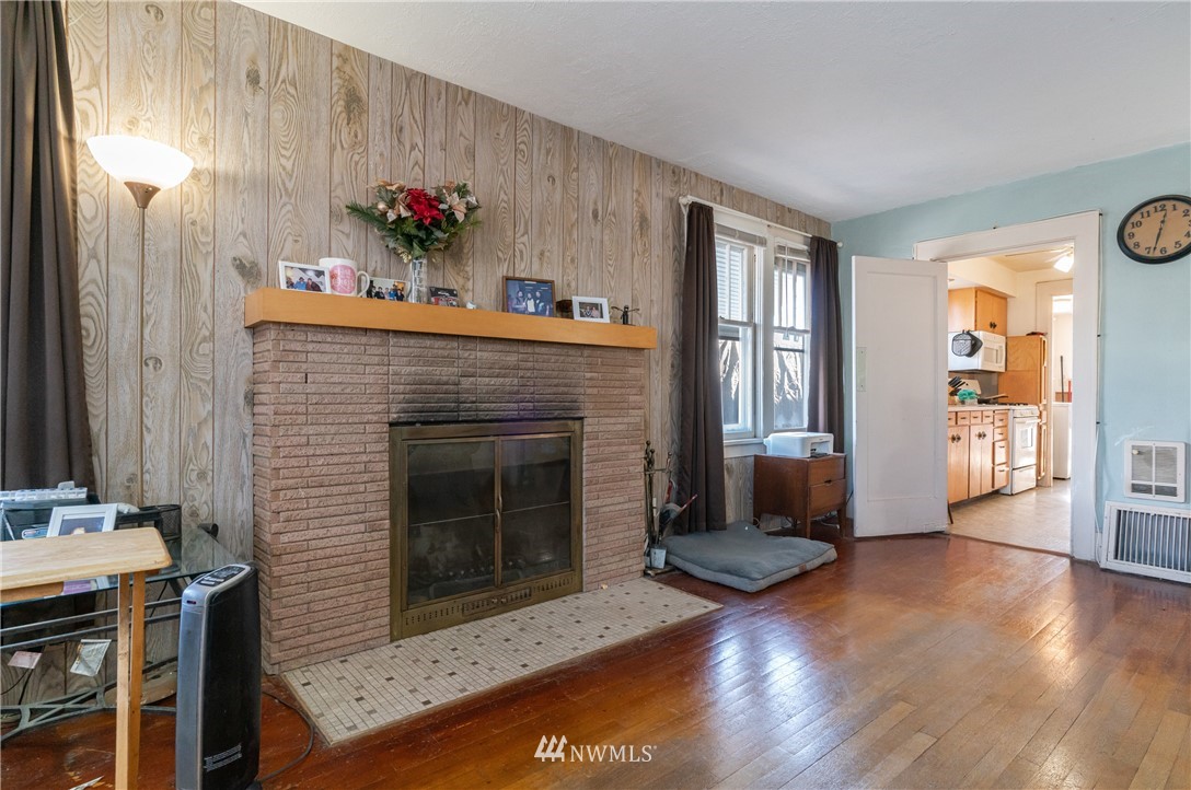 1107 Washington Street Wenatchee, WA 98801 - Photo 5 of 38