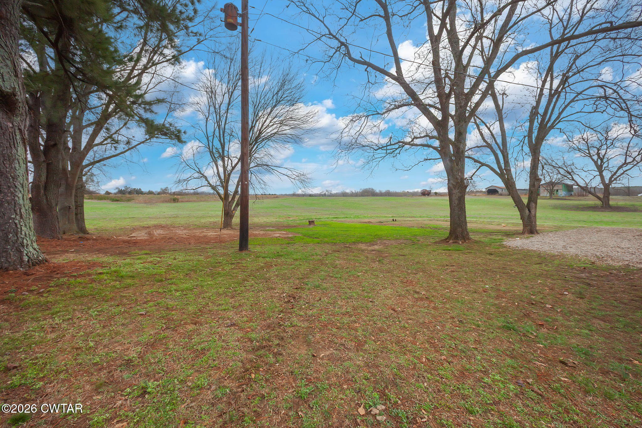 919 Bratt Thomas Road Brownsville, TN 38012 - Photo 8 of 29 a view of outdoor space with city view