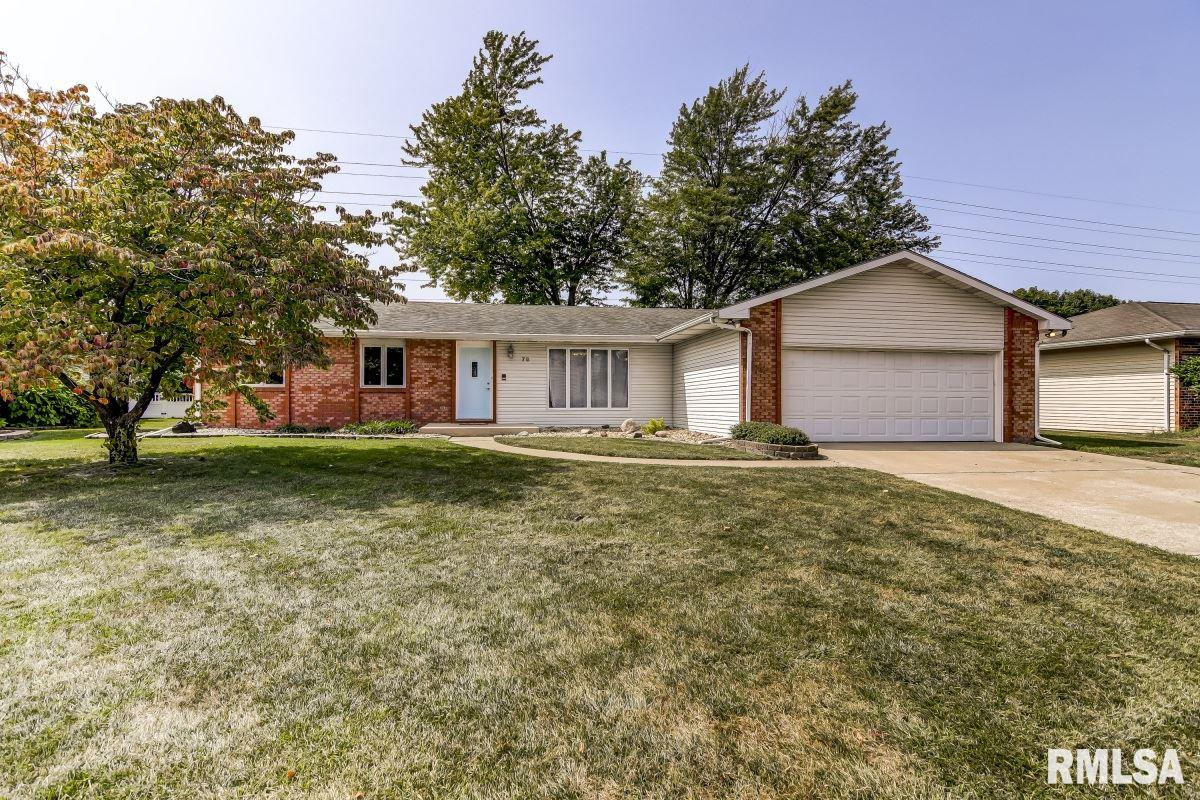 79 Roundtable Road Springfield, IL 62704 - Photo 1 of 43