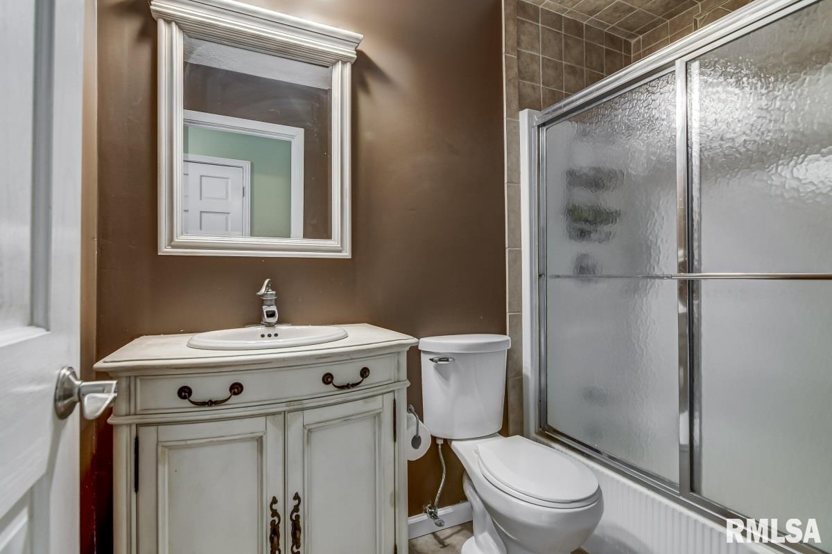 79 Roundtable Road Springfield, IL 62704 - Photo 31 of 43