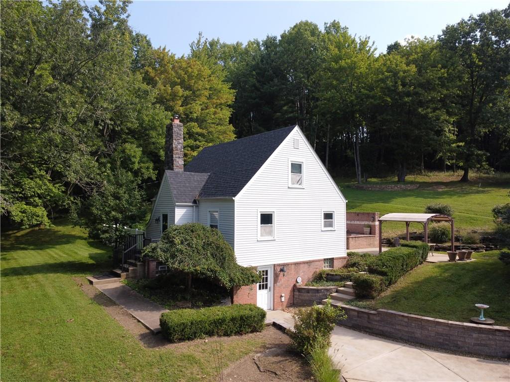 809 Franklin Road Mars, PA 16046 - Photo 2 of 30 Gallery Image 2