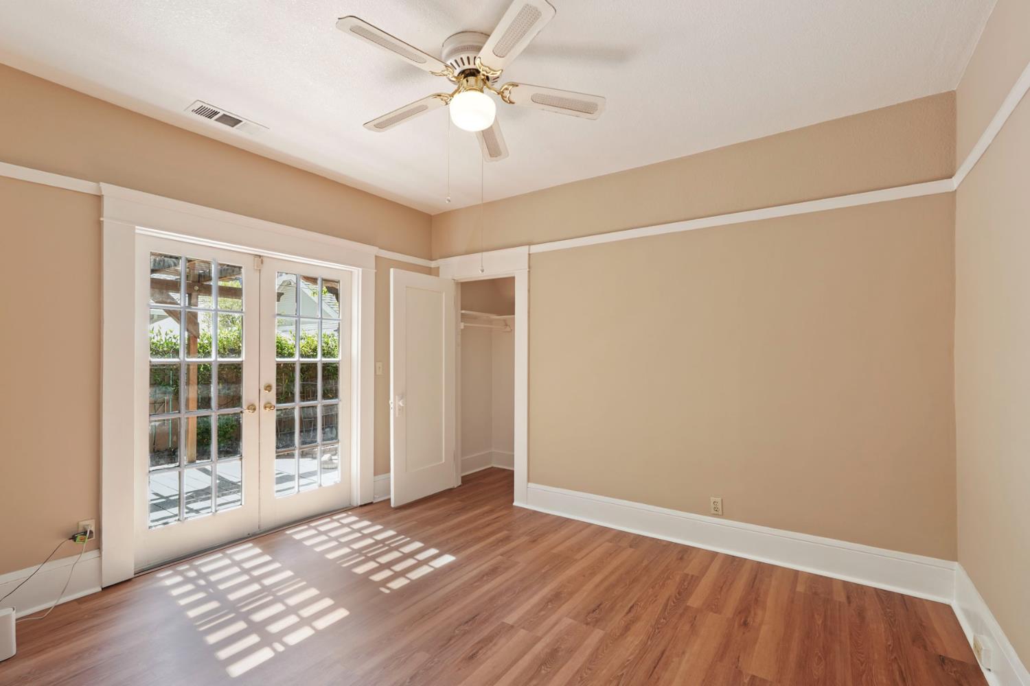 411 Bedford Road Stockton, CA 95204 - Photo 32 of 45
