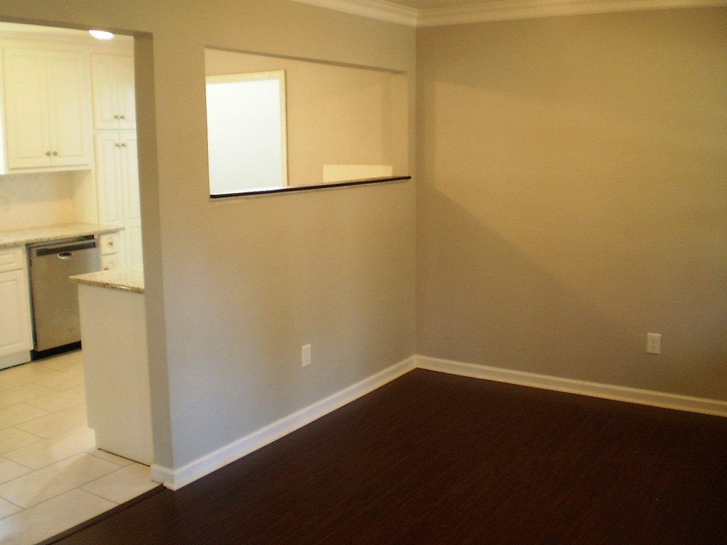 925 Cobb Road Evans, GA 30809 - Photo 6 of 20 Breakfast area