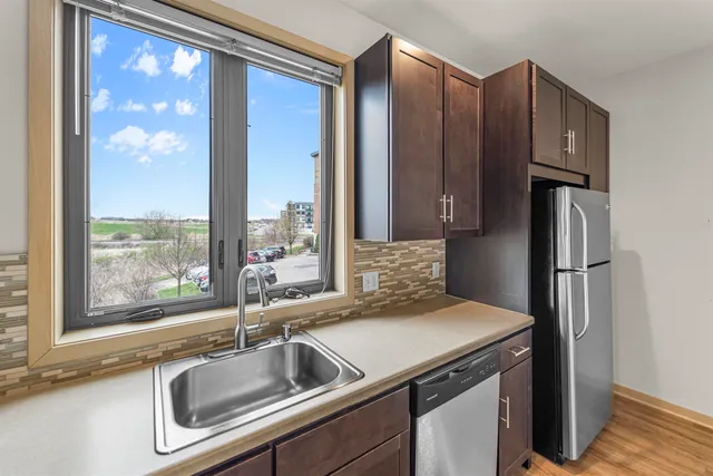 $350,000 | 2810 No Oaks, Fitchburg, WI 53711