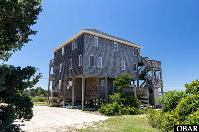 $875,000 | 23165 Wimble Shoals Drive, Rodanthe, NC 27968