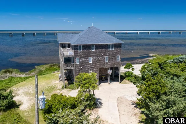 $875,000 | 23165 Wimble Shoals Drive, Rodanthe, NC 27968