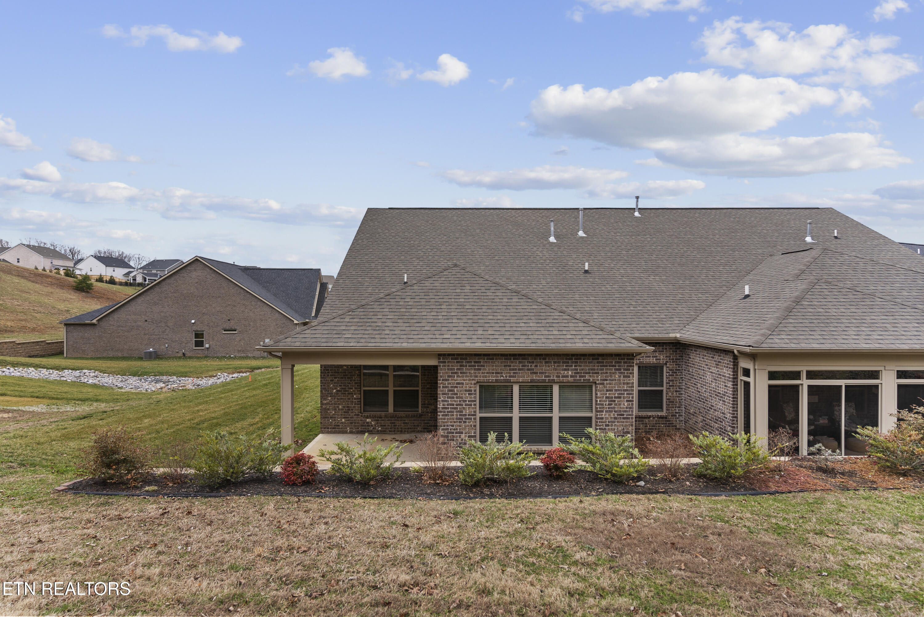 2512 Sugarberry Road Knoxville, TN 37932 - Photo 45 of 60 Photo Feb 23 2026, 3 07 28 AM