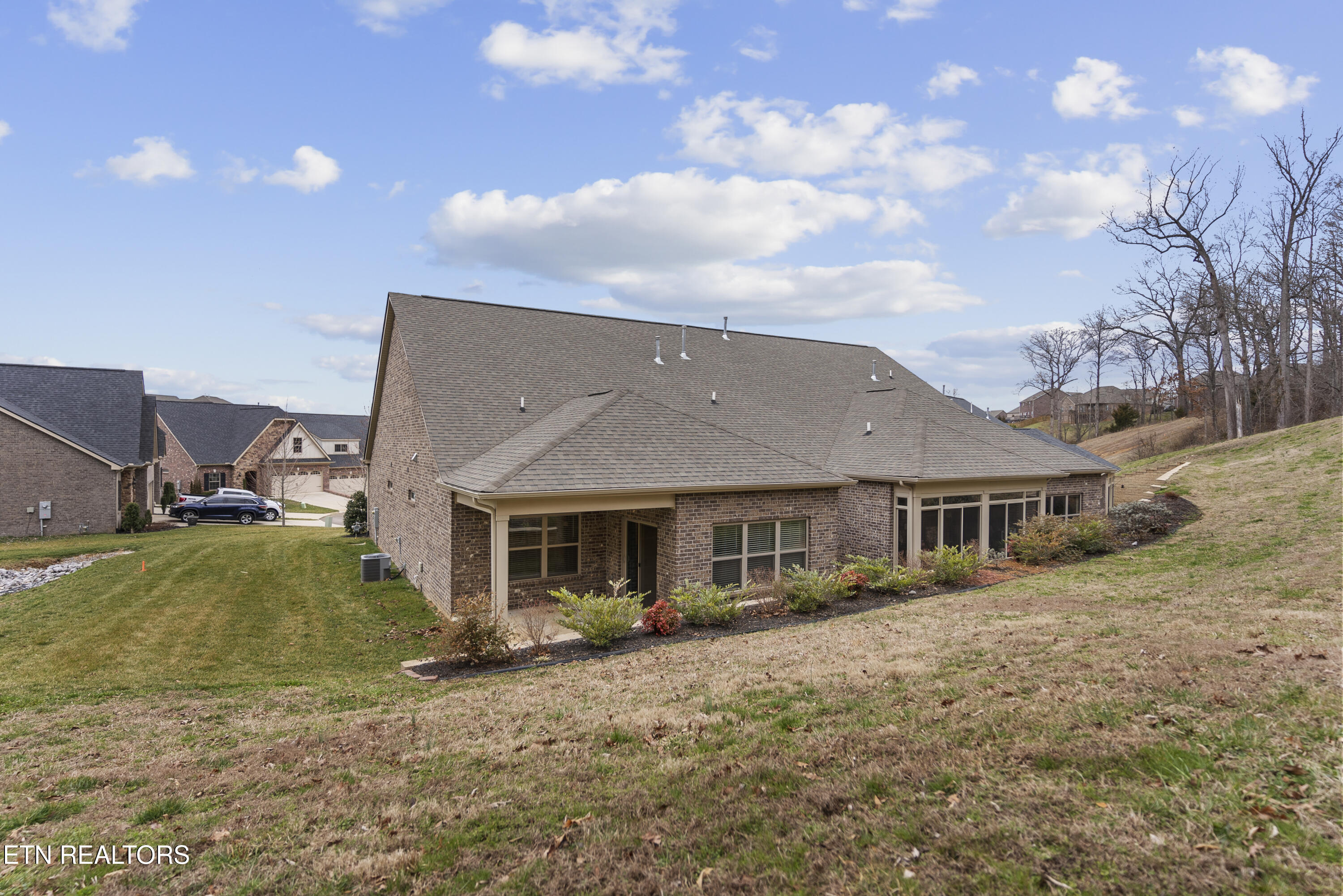 2512 Sugarberry Road Knoxville, TN 37932 - Photo 47 of 60 Photo Feb 23 2026, 3 08 03 AM