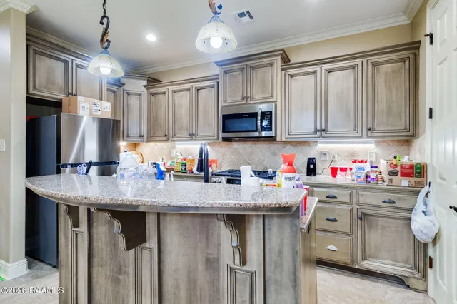 $320,000 | 117 Warmstone Bridge Drive, Lafayette, LA 70508