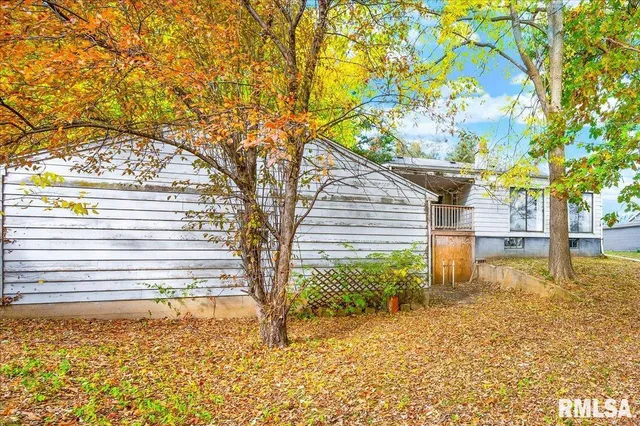 $75,000 | 11724 North Riverview Road, Chillicothe, IL 61523