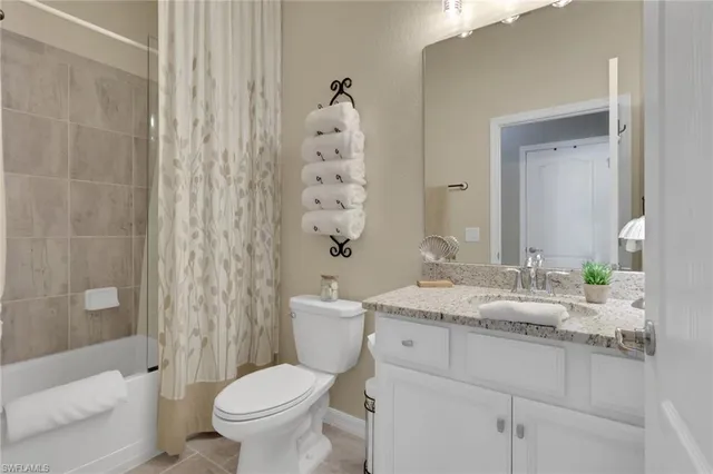 $450,000 | 12952 Broomfield Lane, Fort Myers, FL 33913