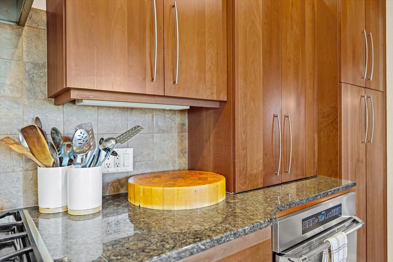 2808 Woodridge Road Champaign, IL 61822 - Photo 22 of 61