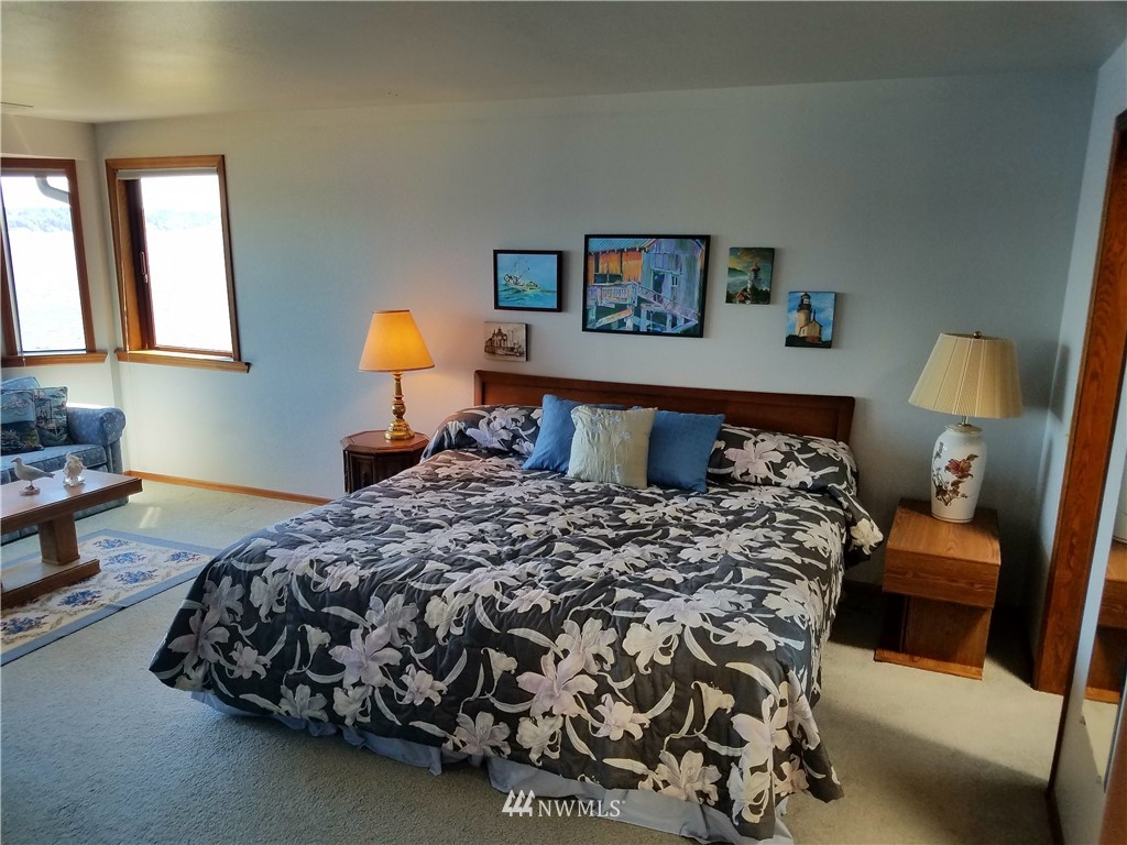 390 Cronquist Road Allyn, WA 98524 - Photo 12 of 25 Gallery Image 12