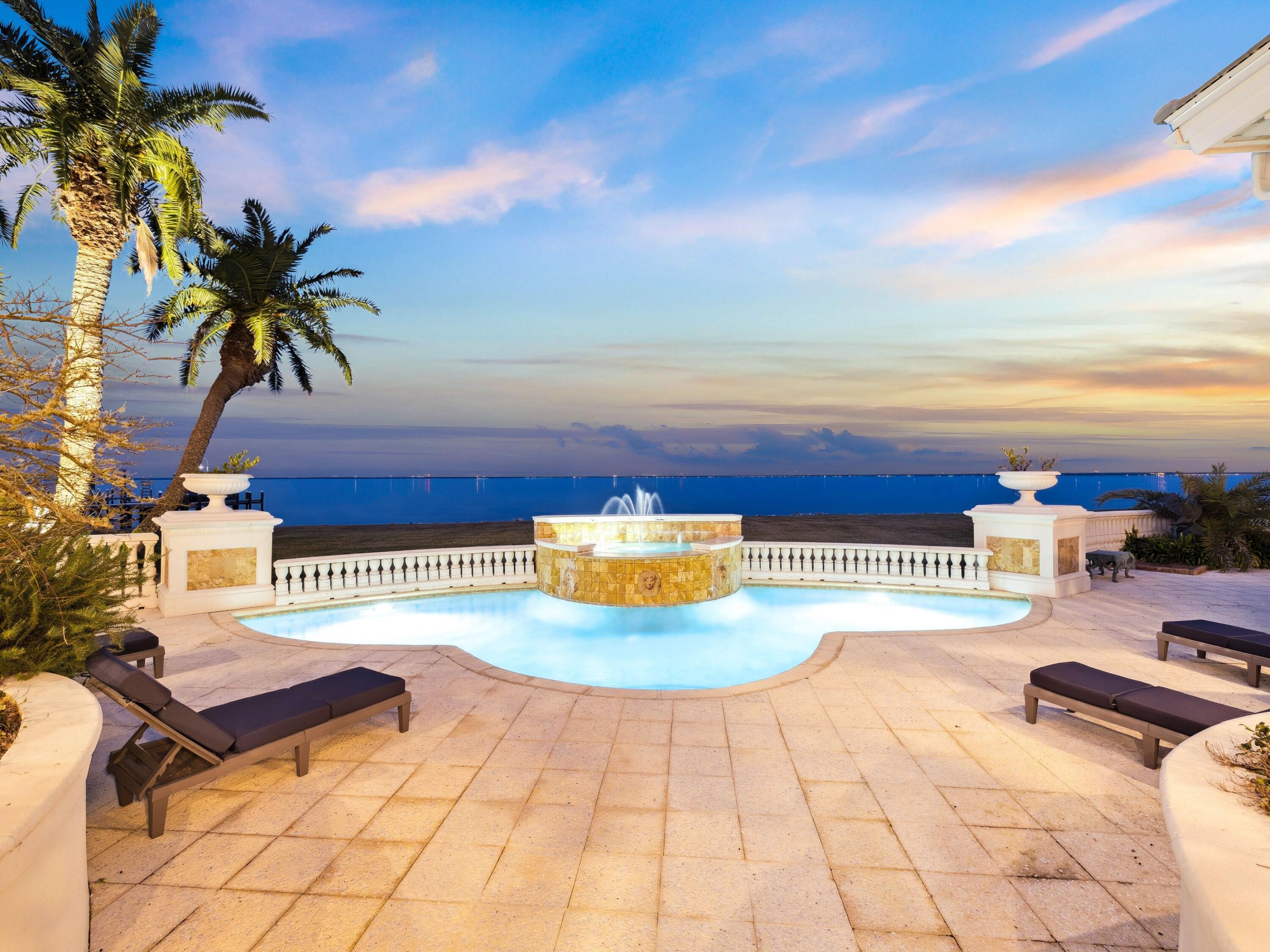 400 Coleman Point Destin, FL 32541 - Photo 4 of 47 Bayfront Pool