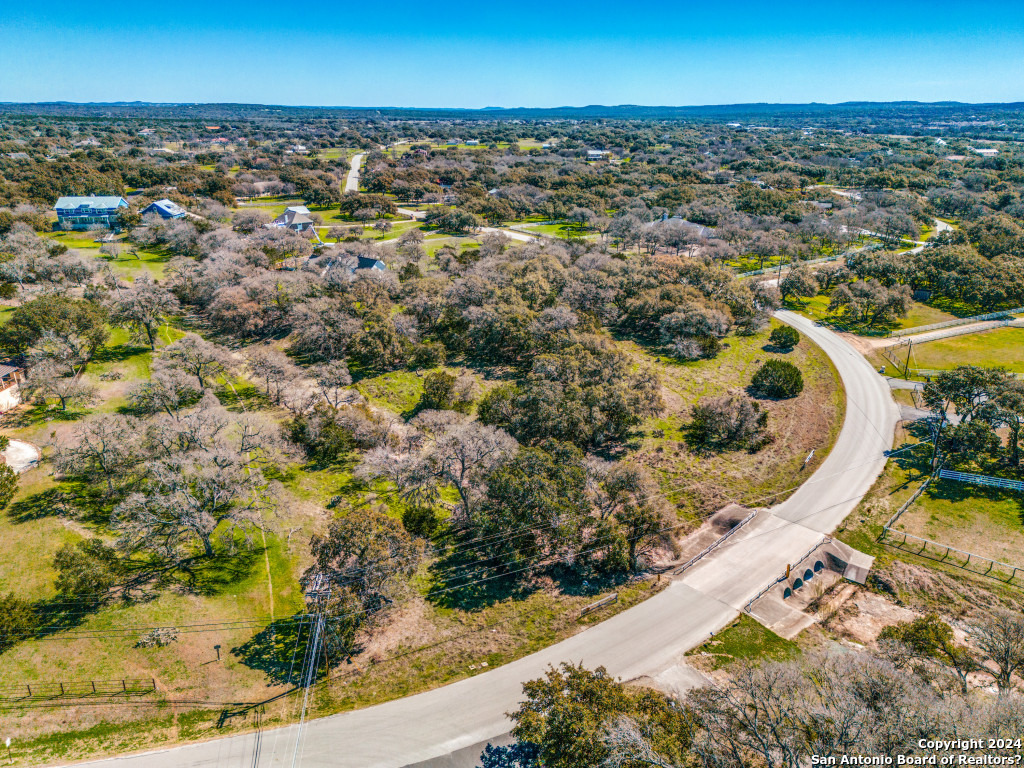 7911 Silver Spur Trail Boerne, TX 78015 - Photo 11 of 12