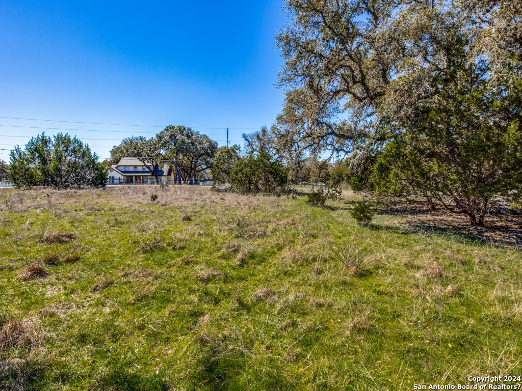 7911 Silver Spur Trail Boerne, TX 78015 - Photo 7 of 12
