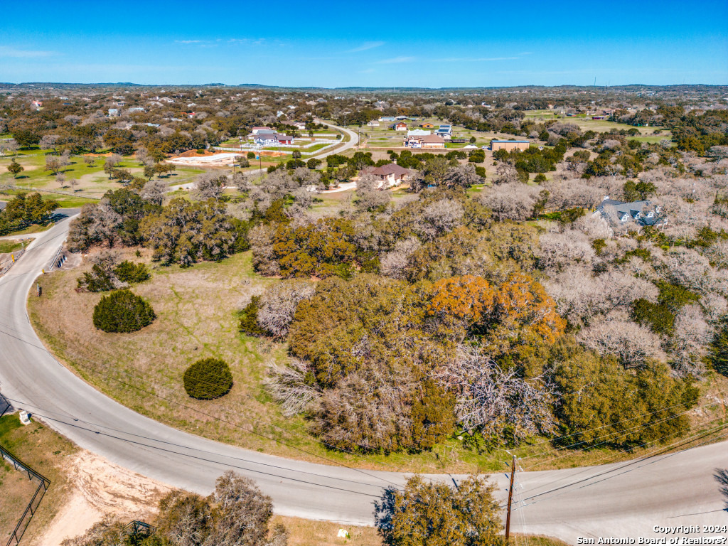 7911 Silver Spur Trail Boerne, TX 78015 - Photo 9 of 12