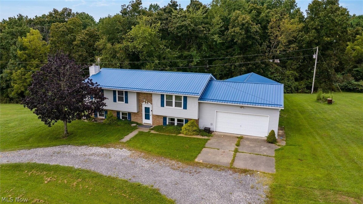 60145 Wintergreen Road Senecaville, OH 43780 - Photo 3 of 28 Gallery Image 3