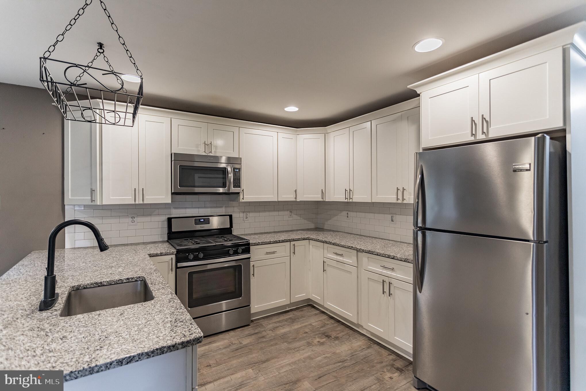 21 Centennial Road Sicklerville, NJ 08081 - Photo 14 of 28