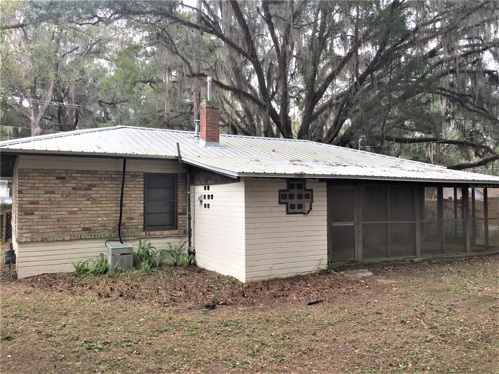 2703 Northwest 2 Avenue Gainesville, FL 32607 - Photo 9 of 27