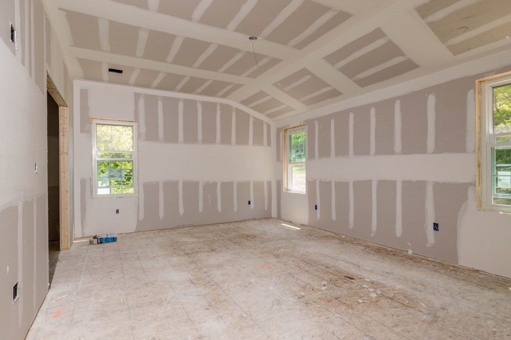 677 South Road Templeton, MA 01468 - Photo 6 of 23 an empty room with windows