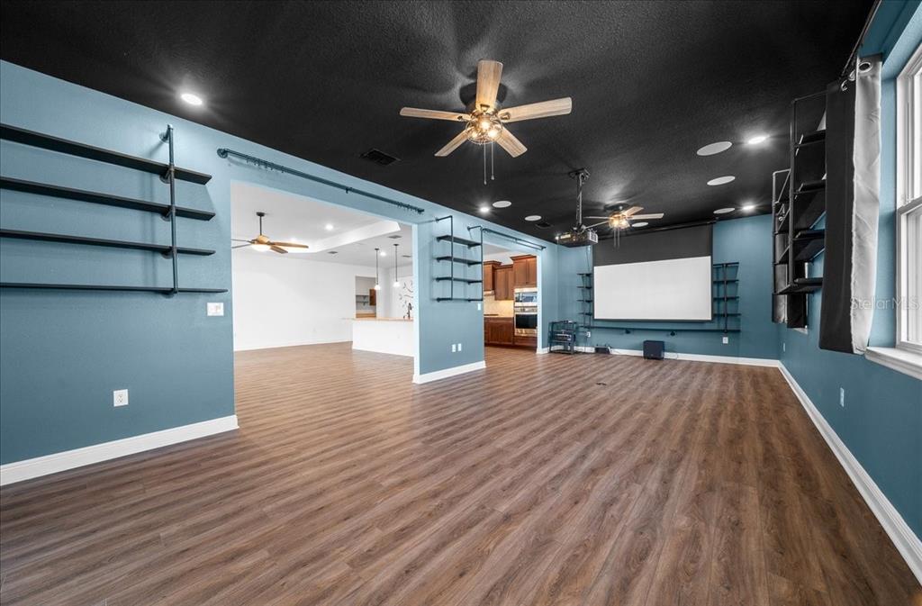 8233 Southwest 93rd Terrace Ocala, FL 34481 - Photo 4 of 63