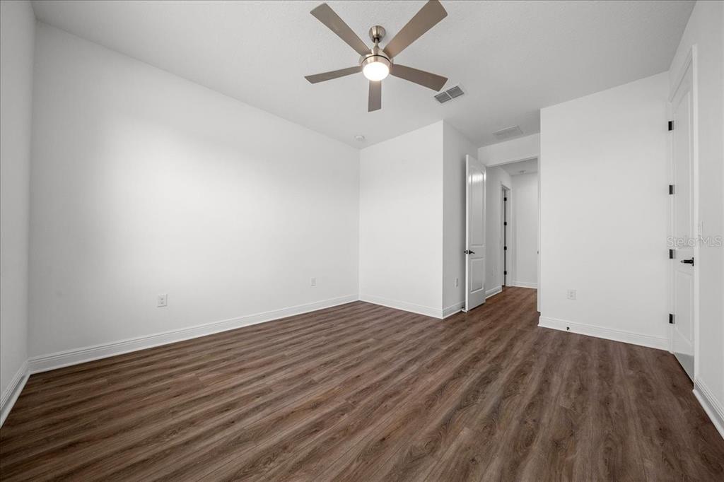 8233 Southwest 93rd Terrace Ocala, FL 34481 - Photo 43 of 63