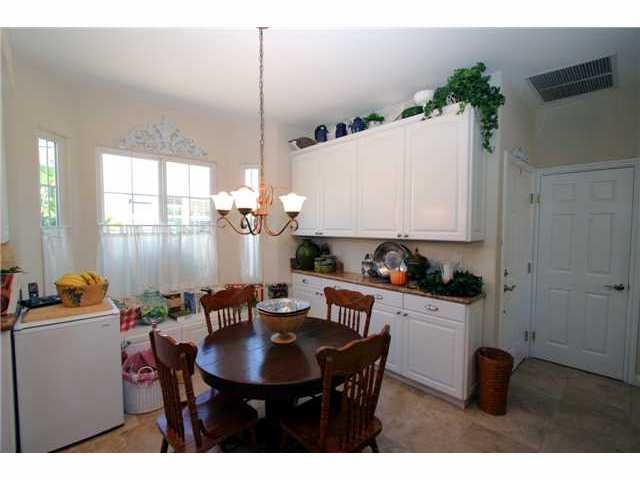 554 Rancho Santa Fe Road Encinitas, CA 92024 - Photo 9 of 10
